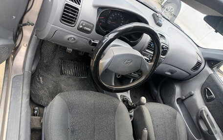 Hyundai Accent II, 2008 год, 325 000 рублей, 8 фотография