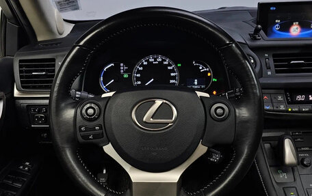 Lexus CT I рестайлинг, 2017 год, 1 495 008 рублей, 15 фотография