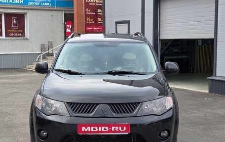 Mitsubishi Outlander III рестайлинг 3, 2007 год, 1 250 000 рублей, 1 фотография