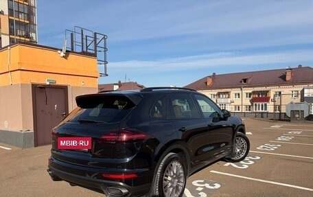 Porsche Cayenne III, 2015 год, 3 560 000 рублей, 4 фотография