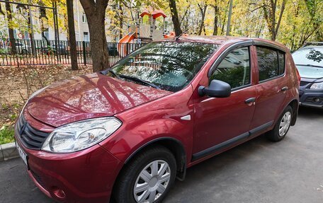 Renault Sandero I, 2012 год, 510 000 рублей, 1 фотография