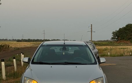 Ford Focus II рестайлинг, 2006 год, 410 000 рублей, 1 фотография