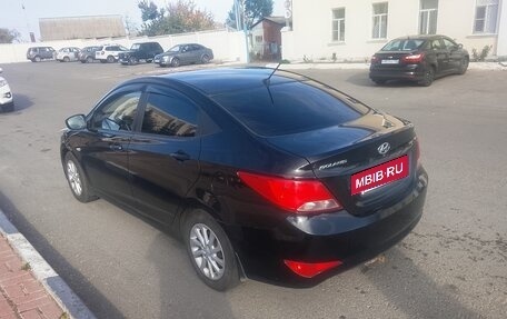 Hyundai Solaris II рестайлинг, 2015 год, 939 000 рублей, 7 фотография