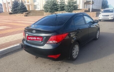 Hyundai Solaris II рестайлинг, 2015 год, 939 000 рублей, 6 фотография