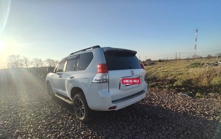 Toyota Land Cruiser Prado 150 рестайлинг, 2010 год, 2 870 000 рублей, 3 фотография