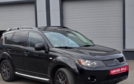 Mitsubishi Outlander III рестайлинг 3, 2007 год, 1 250 000 рублей, 6 фотография