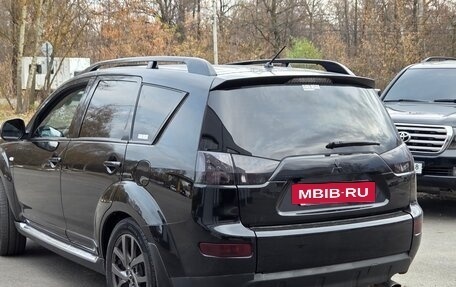 Mitsubishi Outlander III рестайлинг 3, 2007 год, 1 250 000 рублей, 4 фотография