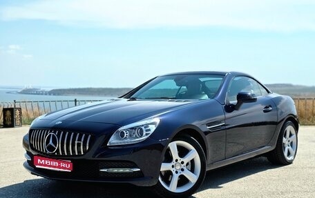 Mercedes-Benz SLK-Класс, 2015 год, 3 300 000 рублей, 1 фотография