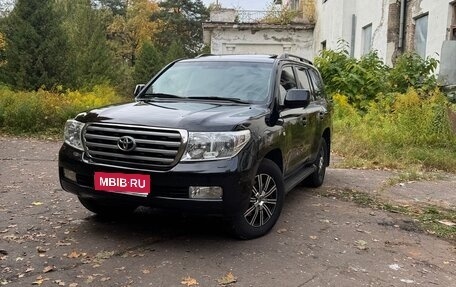 Toyota Land Cruiser 200, 2008 год, 2 950 000 рублей, 1 фотография