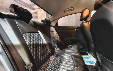Hyundai Solaris II рестайлинг, 2018 год, 1 100 000 рублей, 16 фотография