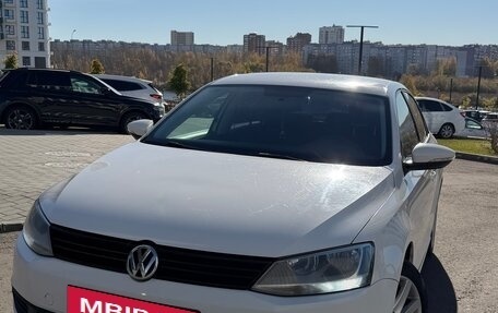 Volkswagen Jetta VII, 2014 год, 1 070 000 рублей, 6 фотография