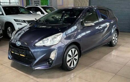 Toyota Aqua I, 2014 год, 758 000 рублей, 1 фотография
