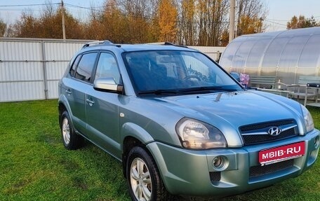 Hyundai Tucson III, 2008 год, 890 000 рублей, 1 фотография