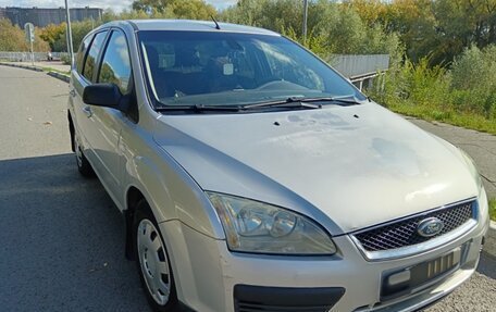 Ford Focus II рестайлинг, 2005 год, 330 000 рублей, 1 фотография