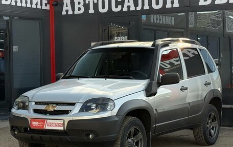 Chevrolet Niva I рестайлинг, 2019 год, 670 000 рублей, 4 фотография