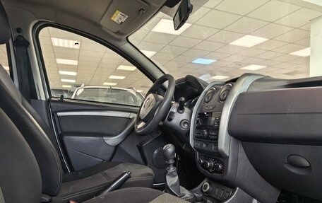 Renault Duster I рестайлинг, 2017 год, 760 000 рублей, 9 фотография