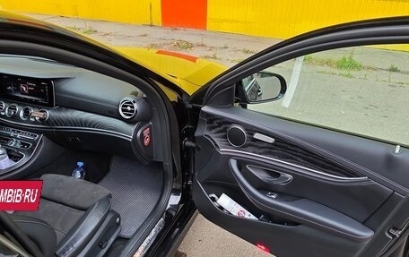 Mercedes-Benz E-Класс, 2019 год, 3 270 000 рублей, 8 фотография