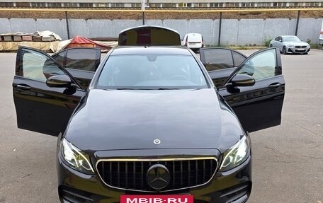 Mercedes-Benz E-Класс, 2019 год, 3 270 000 рублей, 22 фотография