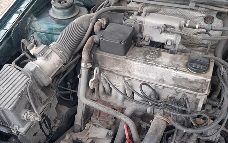 Volkswagen Passat B4, 1995 год, 280 000 рублей, 3 фотография