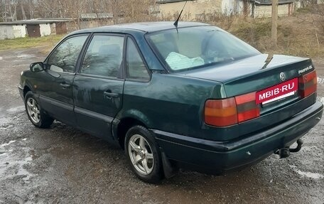 Volkswagen Passat B4, 1995 год, 280 000 рублей, 4 фотография