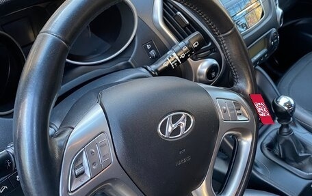 Hyundai ix35 I рестайлинг, 2010 год, 1 150 000 рублей, 3 фотография