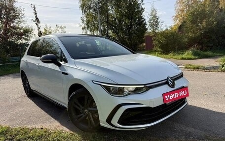 Volkswagen Golf VIII, 2023 год, 1 970 000 рублей, 3 фотография
