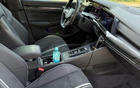 Volkswagen Golf VIII, 2023 год, 1 970 000 рублей, 8 фотография