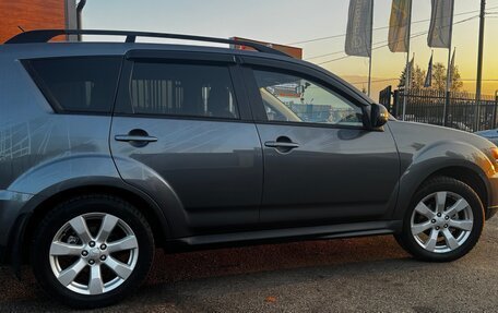 Mitsubishi Outlander III рестайлинг 3, 2012 год, 995 000 рублей, 3 фотография