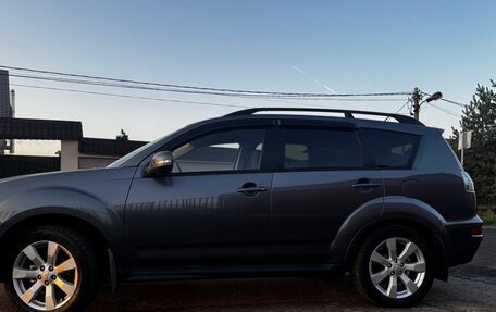 Mitsubishi Outlander III рестайлинг 3, 2012 год, 995 000 рублей, 6 фотография