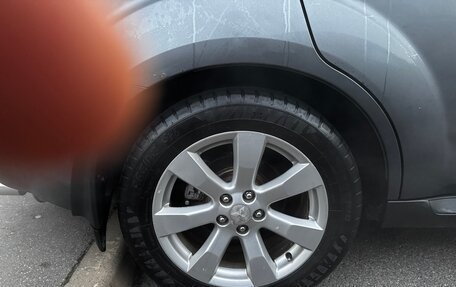 Mitsubishi Outlander III рестайлинг 3, 2012 год, 995 000 рублей, 19 фотография