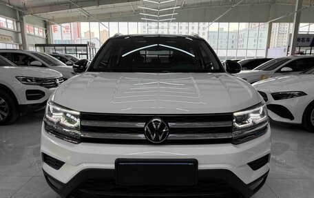 Volkswagen Tharu, 2023 год, 1 619 980 рублей, 1 фотография