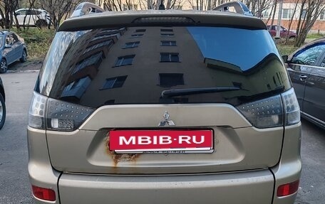 Mitsubishi Outlander III рестайлинг 3, 2008 год, 770 000 рублей, 4 фотография