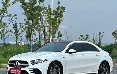 Mercedes-Benz A-Класс, 2022 год, 2 400 000 рублей, 1 фотография
