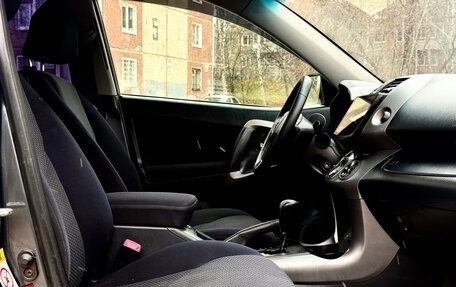 Toyota RAV4, 2006 год, 930 000 рублей, 20 фотография