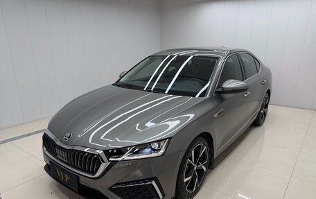 Skoda Octavia IV, 2022 год, 2 530 000 рублей, 1 фотография