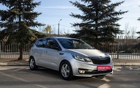 KIA Rio III рестайлинг, 2016 год, 865 000 рублей, 1 фотография
