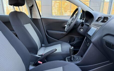 Volkswagen Polo VI (EU Market), 2011 год, 530 000 рублей, 10 фотография