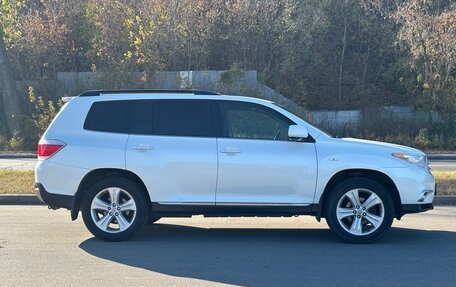 Toyota Highlander III, 2012 год, 1 525 000 рублей, 5 фотография