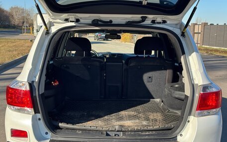 Toyota Highlander III, 2012 год, 1 525 000 рублей, 14 фотография
