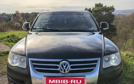 Volkswagen Touareg III, 2008 год, 900 000 рублей, 1 фотография