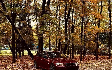 BMW 3 серия, 2011 год, 930 000 рублей, 1 фотография