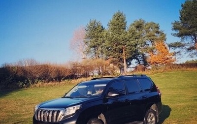 Toyota Land Cruiser Prado 150 рестайлинг, 2015 год, 3 550 000 рублей, 1 фотография