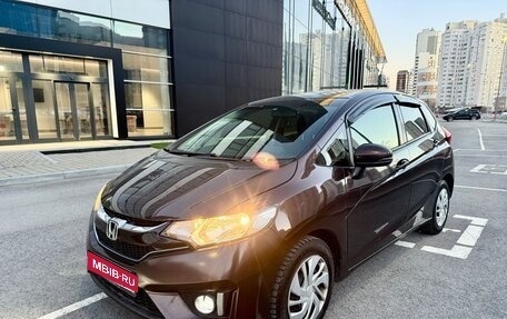 Honda Fit III, 2016 год, 949 000 рублей, 1 фотография