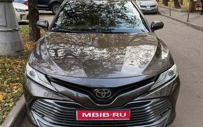 Toyota Camry, 2019 год, 3 050 000 рублей, 1 фотография