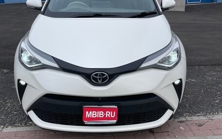 Toyota C-HR I рестайлинг, 2019 год, 2 000 000 рублей, 1 фотография