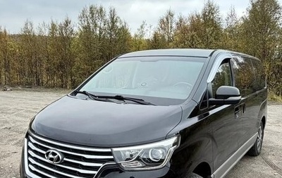 Hyundai Grand Starex Grand Starex I рестайлинг 2, 2018 год, 4 400 000 рублей, 1 фотография