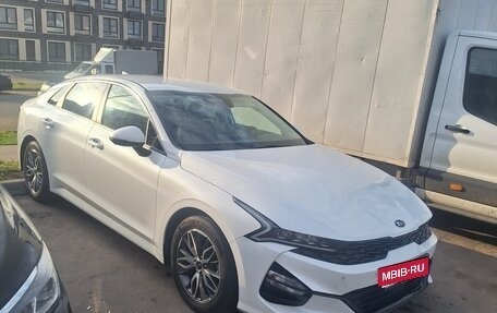 KIA K5, 2021 год, 2 300 000 рублей, 1 фотография
