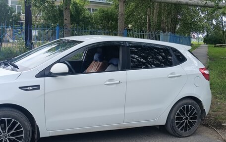 KIA Rio III рестайлинг, 2013 год, 750 000 рублей, 4 фотография