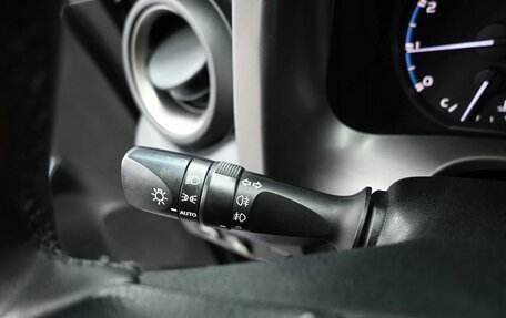 Toyota RAV4, 2017 год, 2 499 900 рублей, 9 фотография