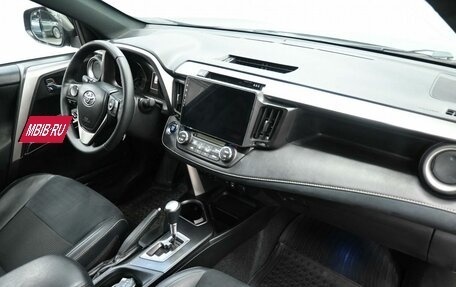 Toyota RAV4, 2017 год, 2 499 900 рублей, 7 фотография